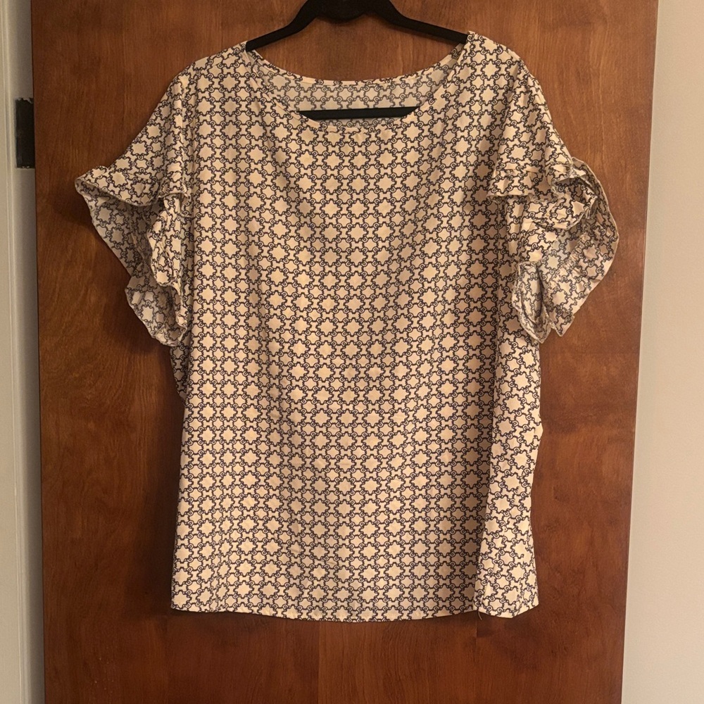 SHEIN Cream and Black Geometric Blouse
